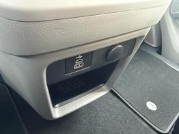 Volkswagen T7 Caravelle Style KR AHK+MATRIX+NAVI+SOUND+ACC+SHZ+KAMERA+PDC 