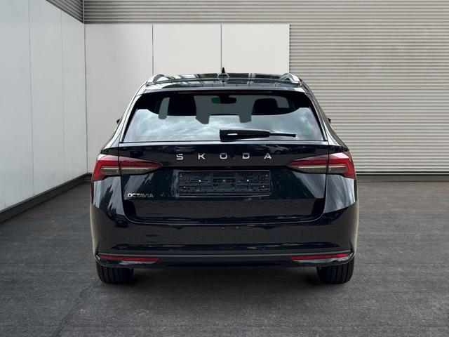 Skoda / Octavia Combi / Schwarz / / / NAVI+MATRIX+KAMERA+ACC+EL. HECKKL+LED+SHZ