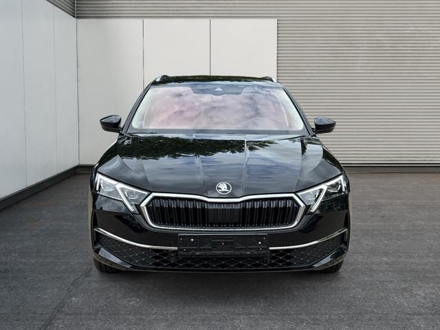 Skoda / Octavia Combi / Schwarz / / / NAVI+MATRIX+KAMERA+ACC+EL. HECKKL+LED+SHZ