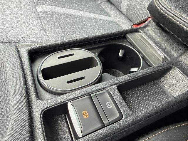 Skoda / Octavia Combi / Schwarz / / / NAVI+MATRIX+KAMERA+ACC+EL. HECKKL+LED+SHZ