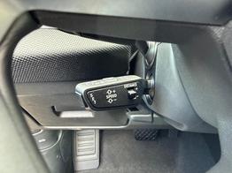 Audi A5 Avant Basis *SOFORT* AHK+KAMERA+EL. HECKKL.+NAVI+SHZ+17 LM 