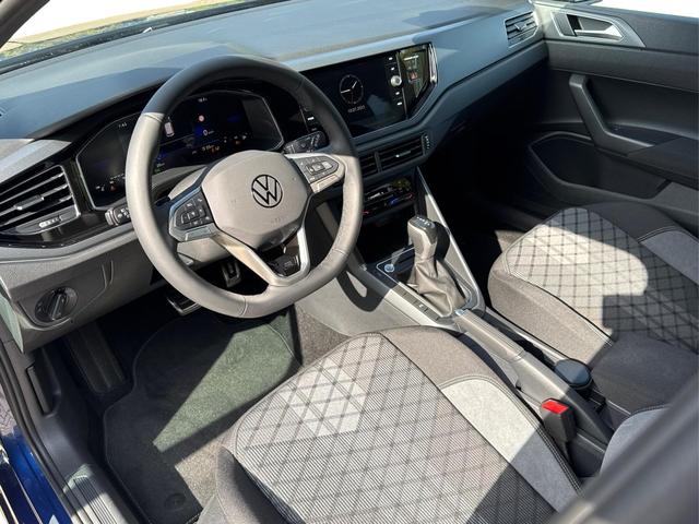 Volkswagen / Taigo / Blau / / / IQ.LIGHT MATRIX+KAMERA+ACC+SHZ+18''