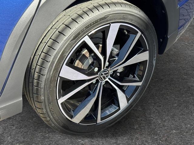 Volkswagen / Taigo / Blau / / / IQ.LIGHT MATRIX+KAMERA+ACC+SHZ+18''