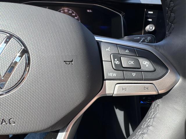 Volkswagen / Taigo / Blau / / / IQ.LIGHT MATRIX+KAMERA+ACC+SHZ+18''