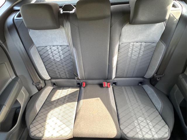 Volkswagen / Taigo / Blau / / / IQ.LIGHT MATRIX+KAMERA+ACC+SHZ+18''
