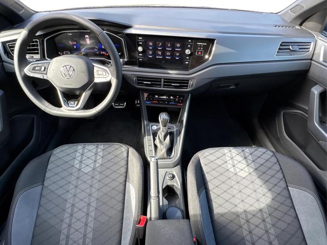 Volkswagen / Taigo / Blau / / / IQ.LIGHT MATRIX+KAMERA+ACC+SHZ+18''