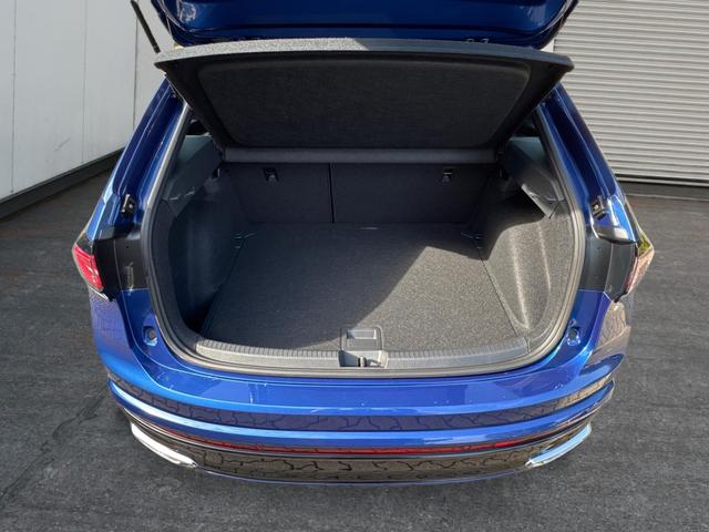 Volkswagen / Taigo / Blau / / / IQ.LIGHT MATRIX+KAMERA+ACC+SHZ+18''