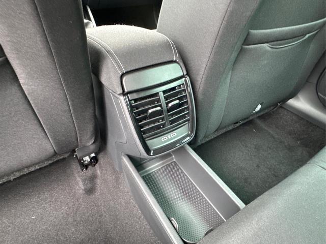 Skoda / Kamiq / Blau / / / ACC+EL.HECKKL.+SHZ+LED