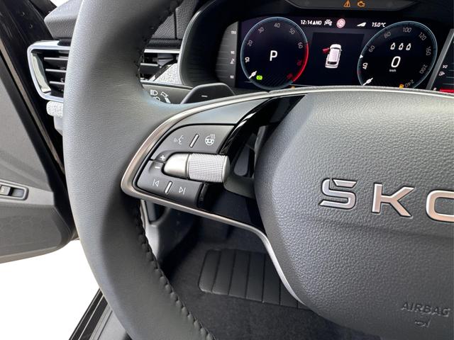 Skoda / Kamiq / Schwarz / / / ACC+EL.HECKKL.+SHZ+LED