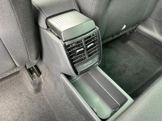 Skoda / Kamiq / Grau / / / ACC+EL.HECKKL.+SHZ+LED