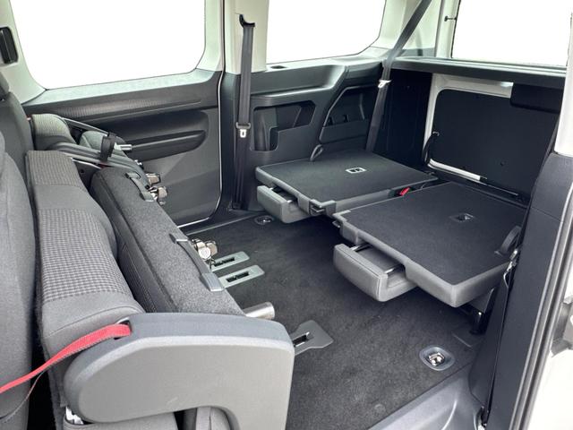 Volkswagen / Caddy Maxi / Wei&szlig; / / / Caddy Maxi 4x4+LANE ASSIST+KAM+SHZ+KLIMA+GJR+GRA