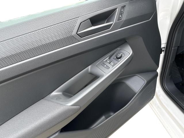 Volkswagen / Caddy Maxi / Wei&szlig; / / / Caddy Maxi 4x4+LANE ASSIST+KAM+SHZ+KLIMA+GJR+GRA