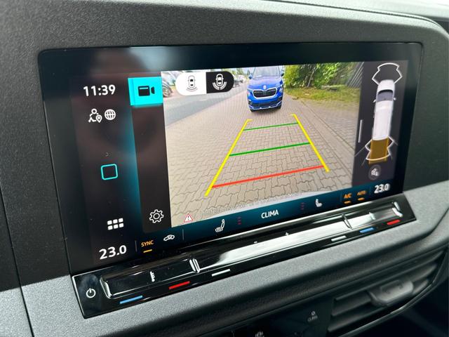 Volkswagen / Caddy Maxi / Wei&szlig; / / / Caddy Maxi 4x4+LANE ASSIST+KAM+SHZ+KLIMA+GJR+GRA