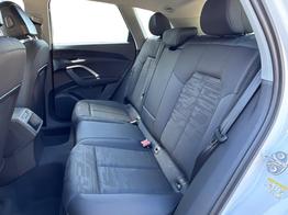 Audi Q5 Basis quattro AHK+NAVI+LED+SHZ+PDC 