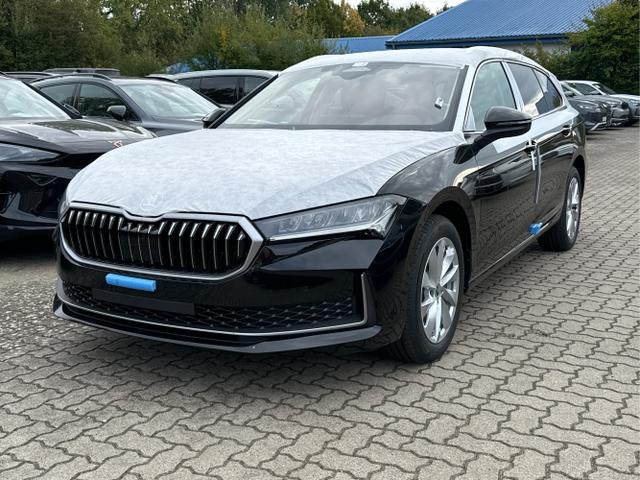 Skoda Superb Combi - Selection AHK+NAVI+KAM+EL.HECKKL.+KESSY