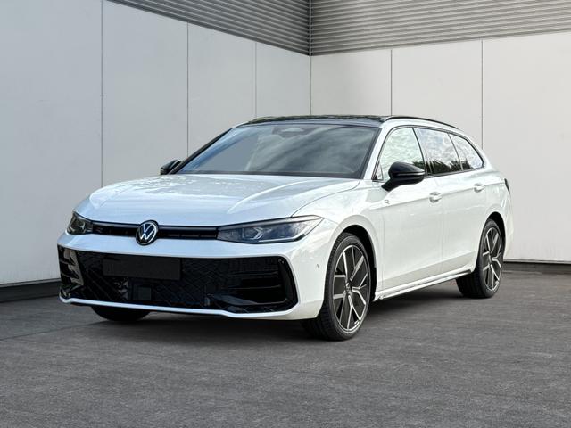 Volkswagen Passat Variant - R-Line UVP: 75.730,- LEDER+PANO+AHK+19"ALU+H&K+DCC+MATRIX