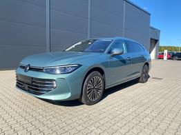 Volkswagen Passat Variant Elegance NAVI+MATRIX+MASSAGE+ACC+KAMERA 
