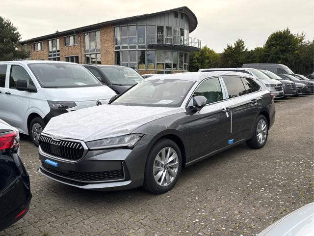 Skoda Superb Combi - Selection 4WD+AHK+NAVI+KAM+EL.HECKKL.+KESSY