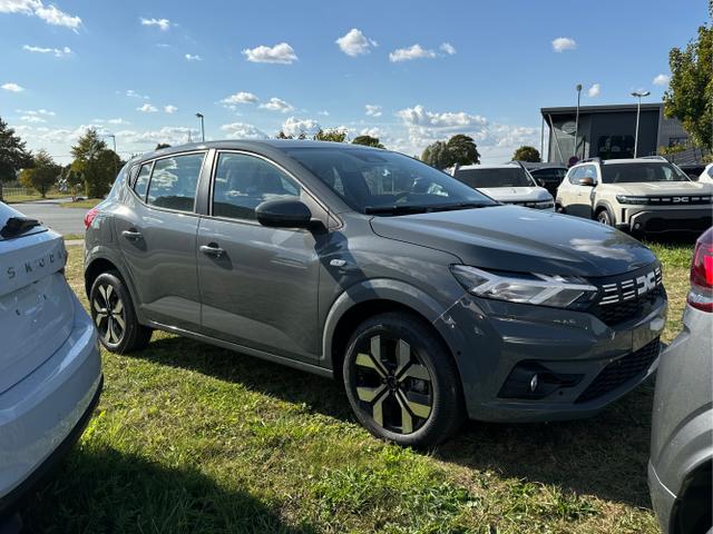 Dacia / Sandero / / / / KAMERA+SHZ+PDC+DAB+KLIMA