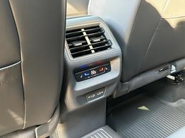 Volkswagen Tiguan R-Line Edition 4x4 AHK+MATRIX+15" NAVI+PANO+HuD+20" ALU+eHK 