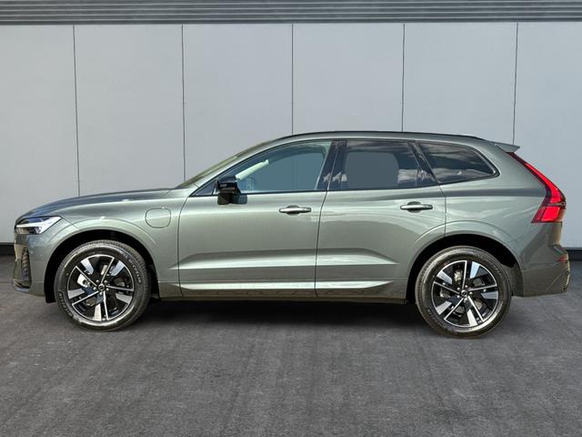 Volvo XC60 - Plus Dark T6 AWD AHK+KAMERA+EL.HECKKL.+PDC+LED+SHZ+19"ALU