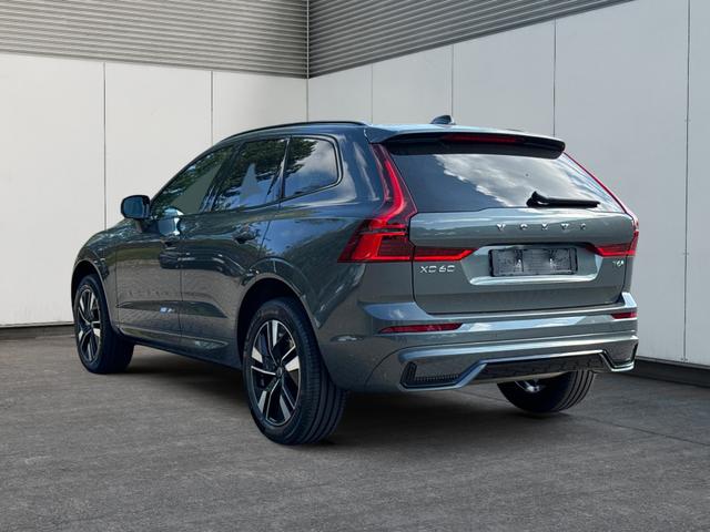 Volvo / XC60 / / / / T6 AWD AHK+KAMERA+EL.HECKKL.+PDC+LED+SHZ+19ALU