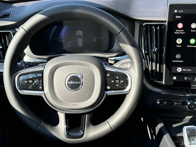 Volvo / XC60 / / / / T6 AWD AHK+360°KAMERA+EL.HECKKL.+PDC+LED+SHZ+21ALU