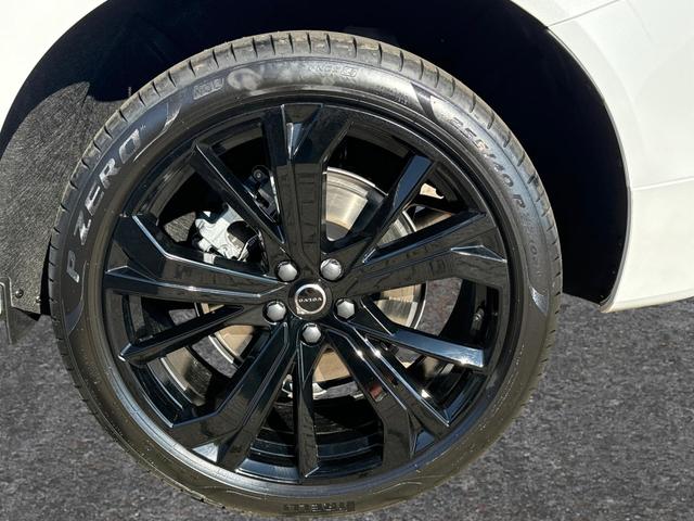 Volvo / XC60 / / / / T6 AWD AHK+360°KAMERA+EL.HECKKL.+PDC+LED+SHZ+21ALU