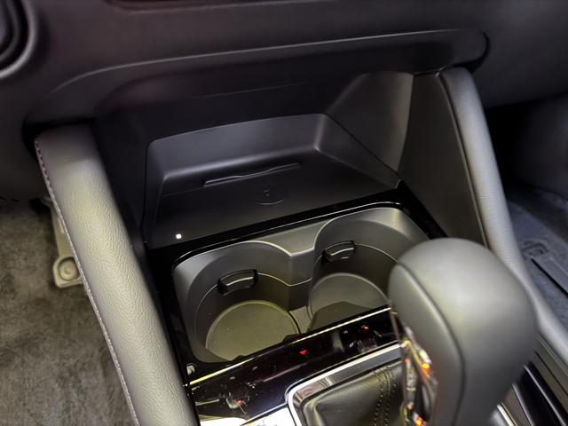 Beispielbilder, ggf. teilweise mit Sonderausstattung