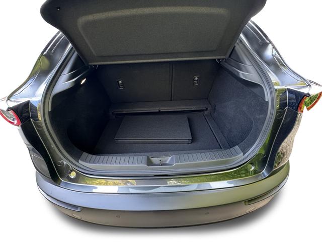 CX-30 Nagisa LEDER+BOSE+HUD+NAVI+SHZ+KAMERA+LED+18" 