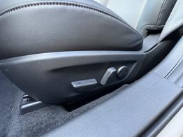 Mazda Mazda3 5-T&uuml;rer Takumi MATRIX+LEDER+BOSE+SHZ+360&deg;-KAMERA+HUD+NAVI+ACC 