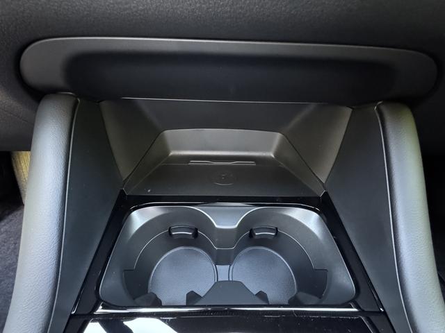 Beispielbilder, ggf. teilweise mit Sonderausstattung