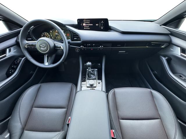 Beispielbilder, ggf. teilweise mit Sonderausstattung