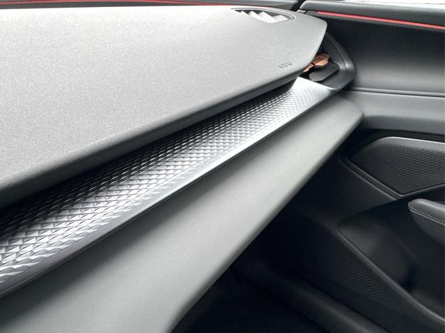 Cupra / Terramar / Schwarz / / / 4Drive SENNHEISER+MATRIX-LED+MEMORY+KAMERA+ACC+EL.HECKKL.