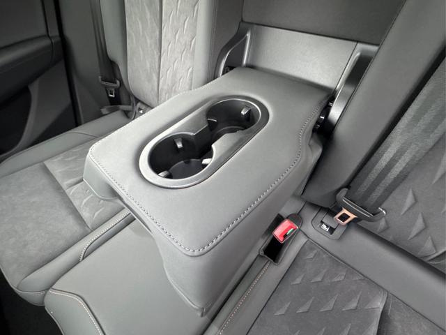 Cupra / Terramar / Schwarz / / / 4Drive SENNHEISER+MATRIX-LED+MEMORY+KAMERA+ACC+EL.HECKKL.