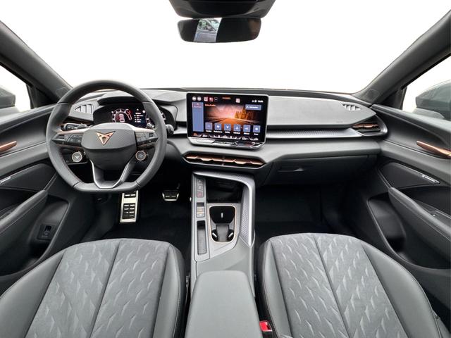 Cupra / Terramar / Schwarz / / / 4Drive PANO+NAVI+SENNHEISER+MATRIX+MEMORY+HUD+KAM+ACC+EL.HECKKL.