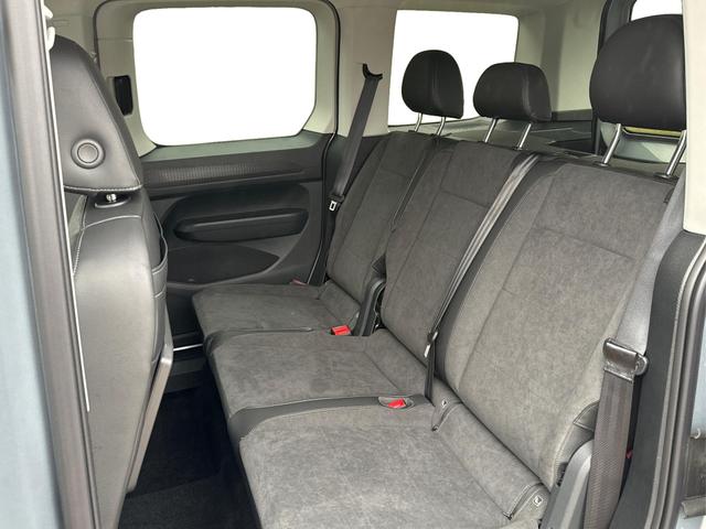Volkswagen / Caddy / / / / AHK+LANE ASSIST+NAVI+CAM+SHZ+GJR+ACC