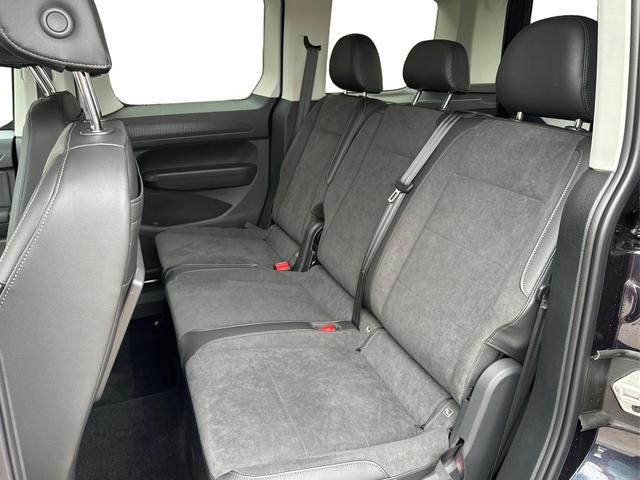 Volkswagen / Caddy / / / / 4x4+LANE ASSIST+NAVI+KAM+SHZ+KLIMA+AHK+ACC
