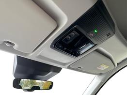 Volkswagen Caddy Style 4x4+LANE ASSIST+NAVI+KAM+SHZ+KLIMA+AHK+ACC 