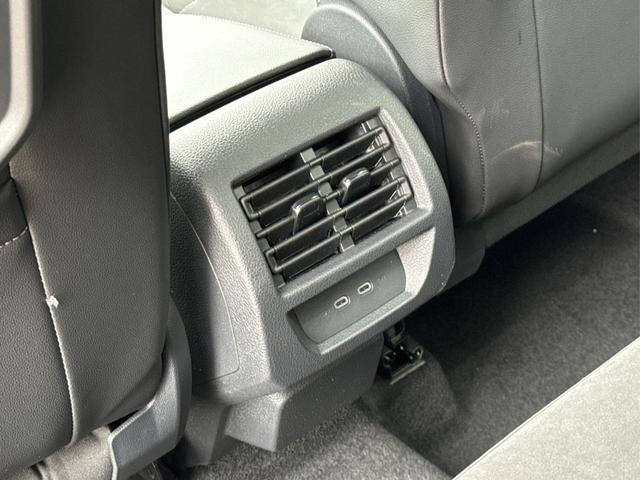 Volkswagen / Caddy Maxi / Grau / / / Caddy Maxi LANE ASSIST+NAVI+CAM+KLIMA+ACC+SHZ+GJR