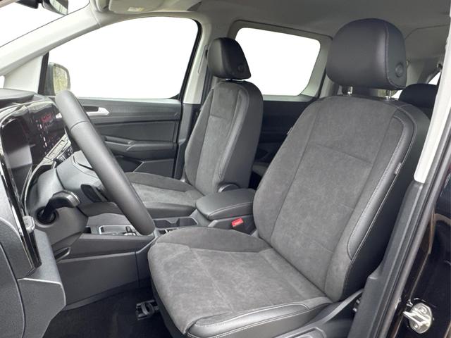 Volkswagen / Caddy Maxi / / / / Caddy Maxi AHK+LANE ASSIST+NAVI+KAM+ACC+SHZ