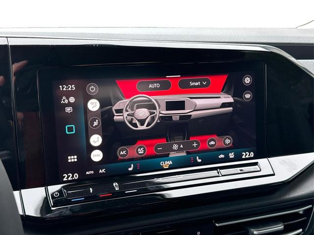 Volkswagen / Caddy Maxi / / / / Caddy Maxi AHK+LANE ASSIST+NAVI+KAM+ACC+SHZ