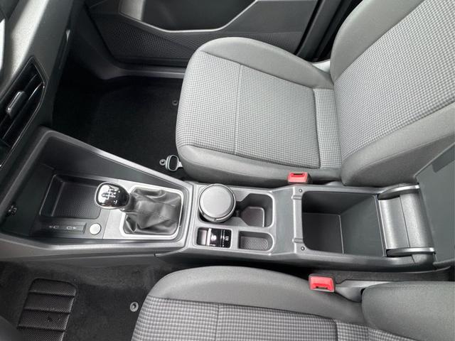 Volkswagen / Caddy Maxi / Blau / / / Caddy Maxi 4x4 KAM+SHZ+KÜCHE+ACC+GJR