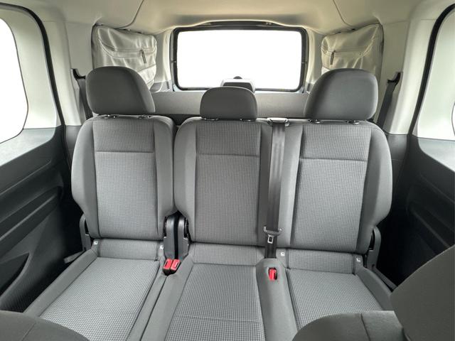 Volkswagen / Caddy Maxi / Blau / / / Caddy Maxi 4x4 KAM+SHZ+KÜCHE+ACC+GJR