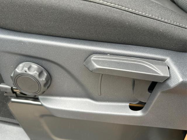 Volkswagen / T7 Caravelle / / / / KR 9-SITZE+KAMERA+PDC+LED+GJR+KLIMA