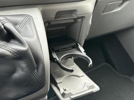 Volkswagen T7 Caravelle Basis KR 9-SITZE+KAMERA+PDC+LED+GJR+KLIMA 