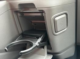 Volkswagen T7 Caravelle Basis KR 9-SITZE+KAMERA+PDC+LED+GJR+KLIMA 