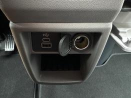 Volkswagen T7 Caravelle Basis KR 9-SITZE+KAMERA+PDC+LED+GJR+KLIMA 