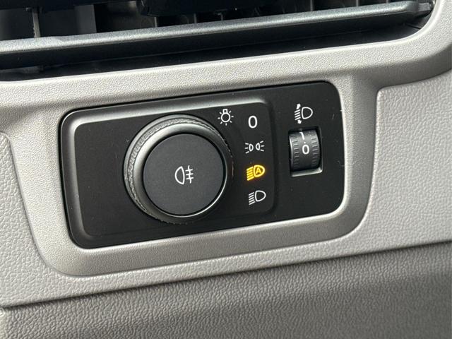 Volkswagen / T7 Caravelle / / / / KR 9-SITZE+KAMERA+PDC+LED+GJR+KLIMA