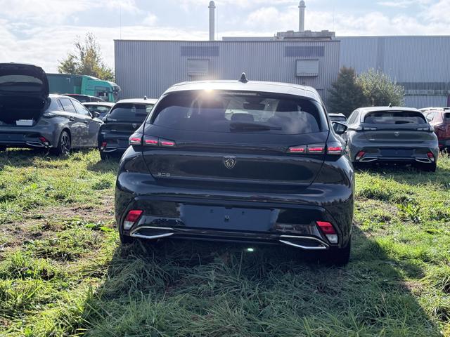 Peugeot 308 Allure SHZ+KAMERA+NAVI+KEYLESS+ACC+17 LM 